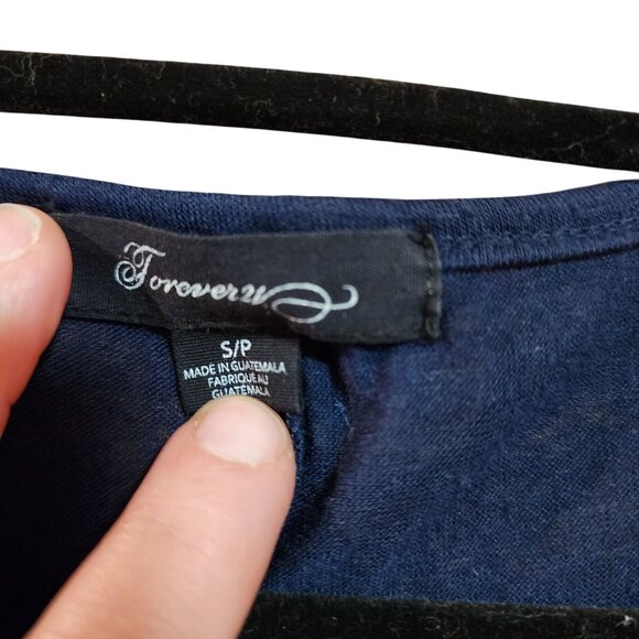 Forever 21 Blue Dolman Sleeve V-Neck Top S Lightweight Casual Womens T-Shirt - Picture 3 of 3